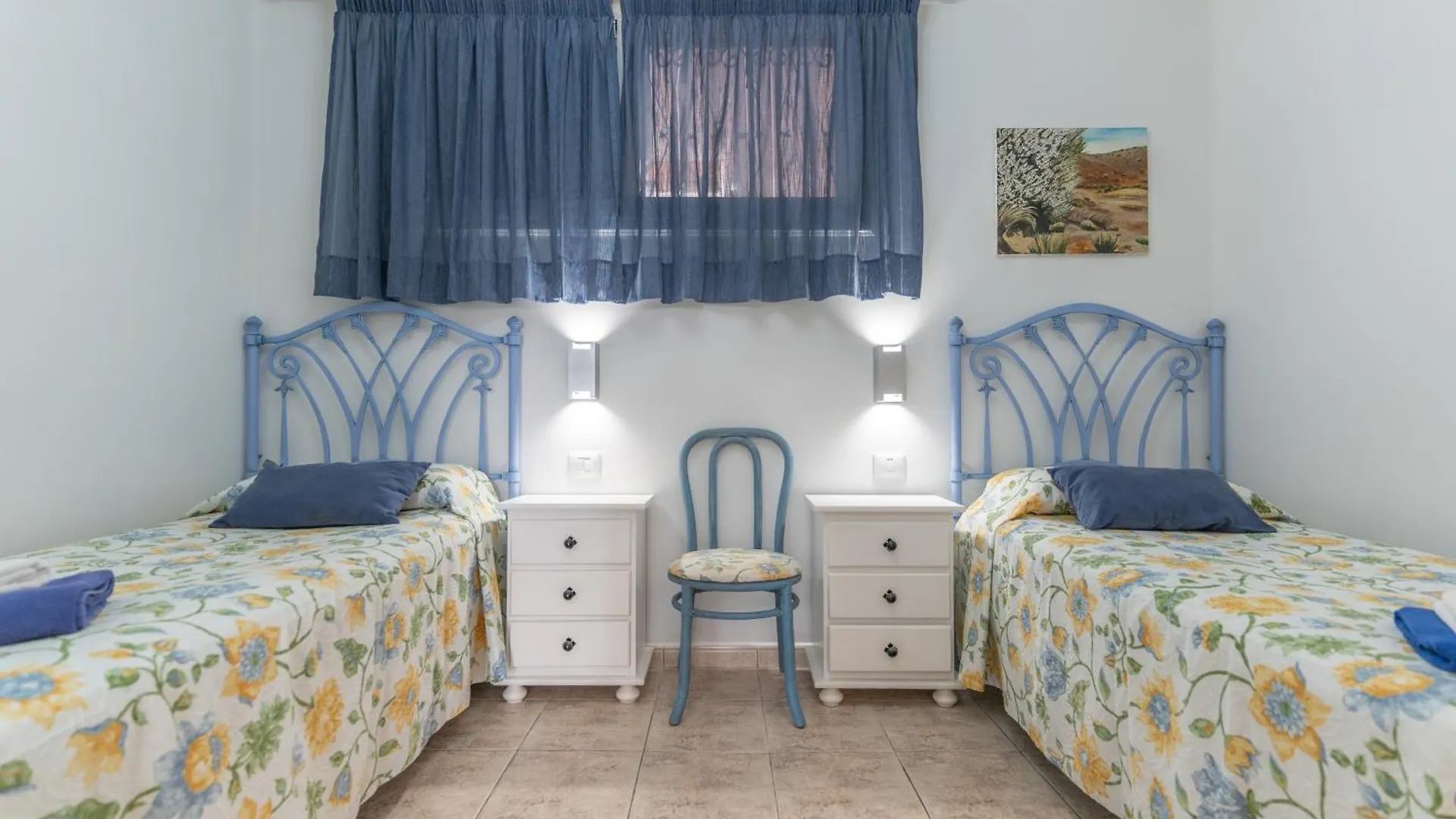 Go2Tenerife Apart'Ada Santiago 2 Плая-де-лас-Америкас 0*,  Испания